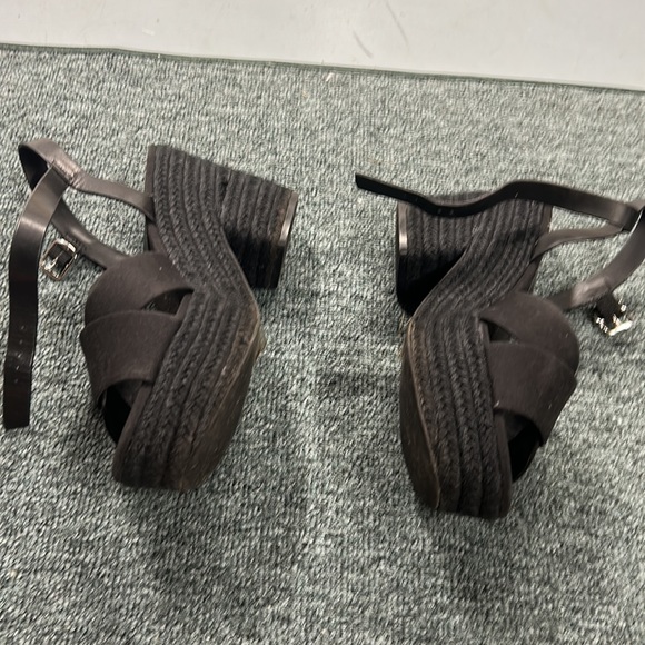 Amazing black J crew platform sandals. Only worn a few times. - Picture 2 of 3